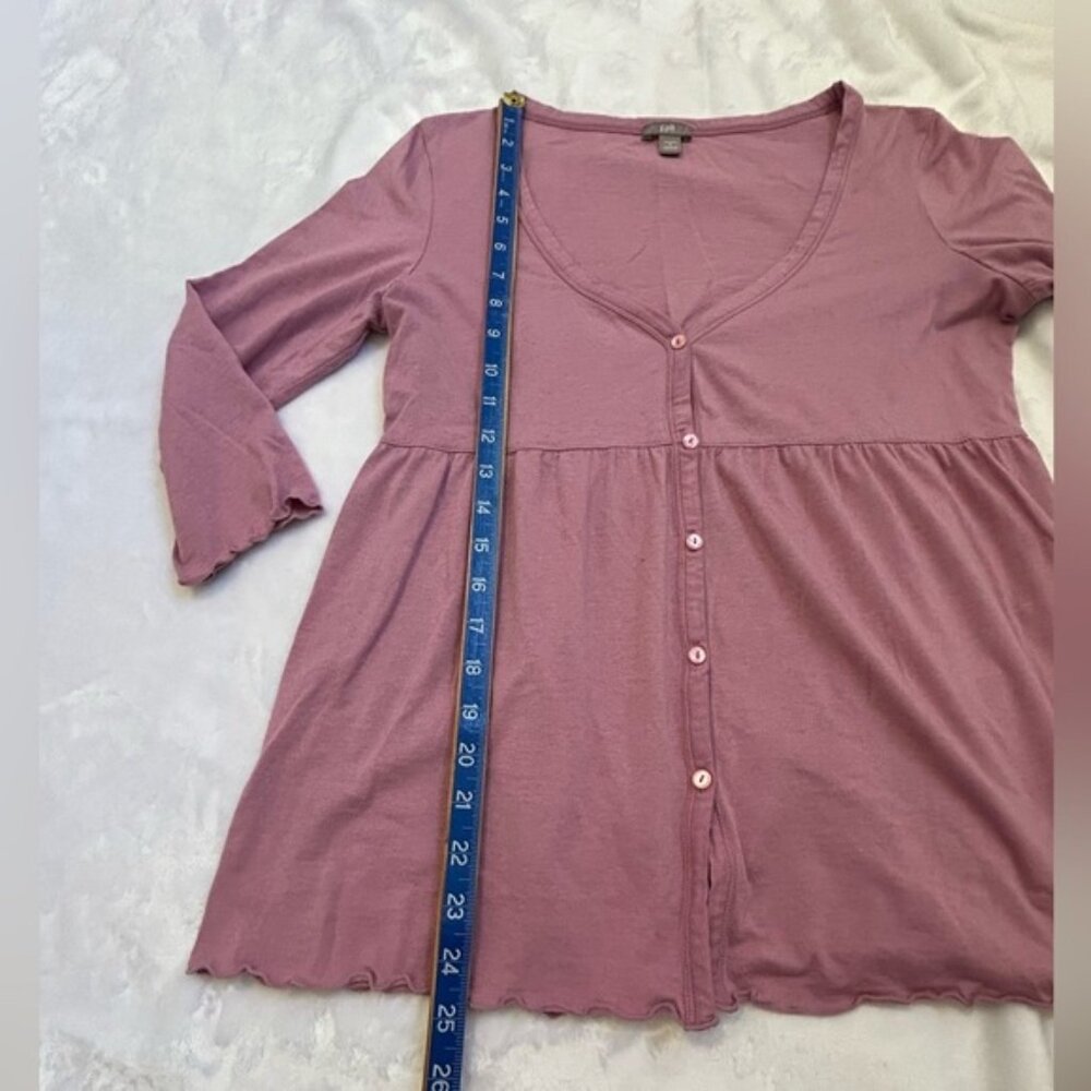 Front Top - Picture 3 of 6